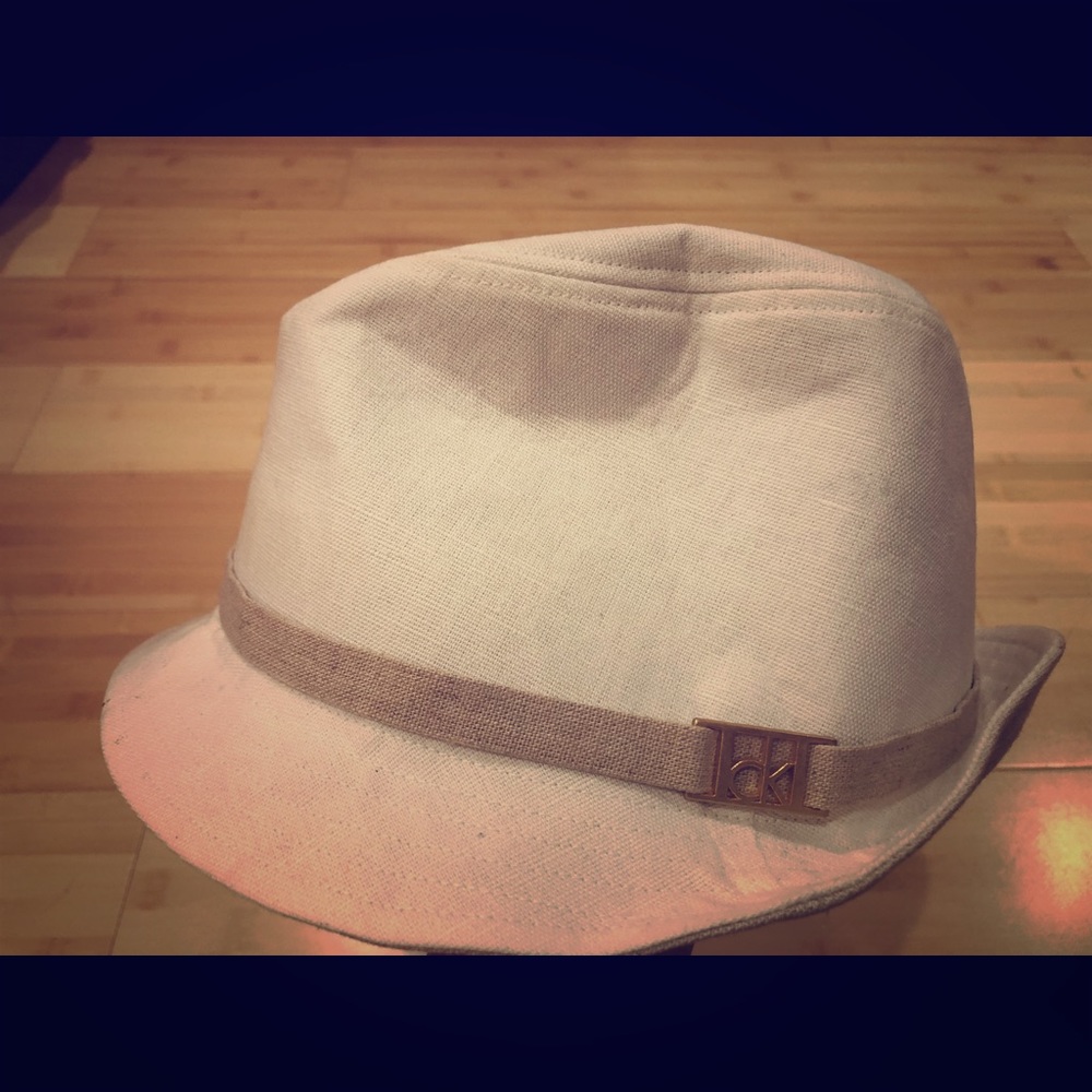 Calvin Klein hat